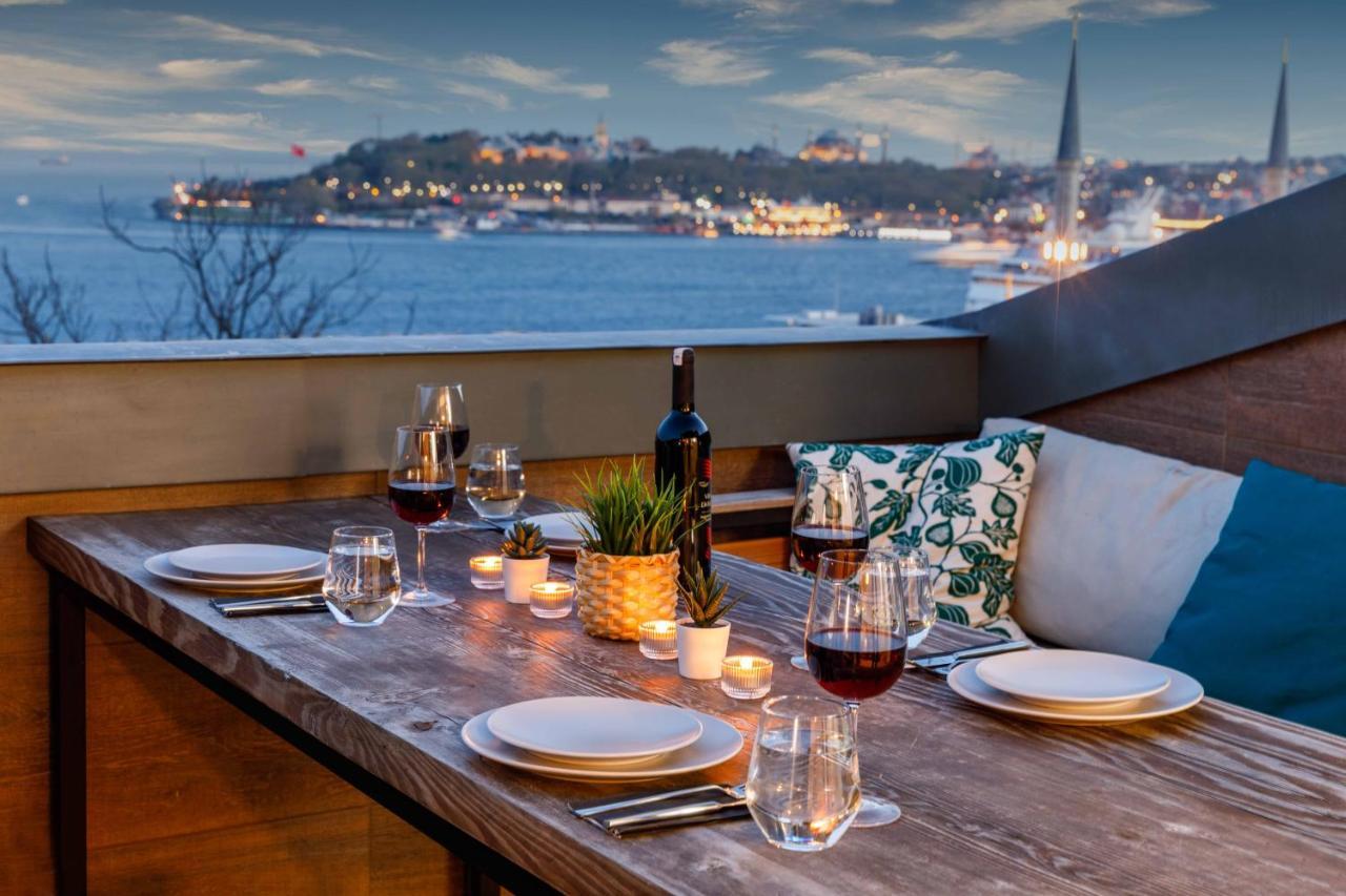 Monnas Bosphorus Lägenhet Istanbul Exteriör bild