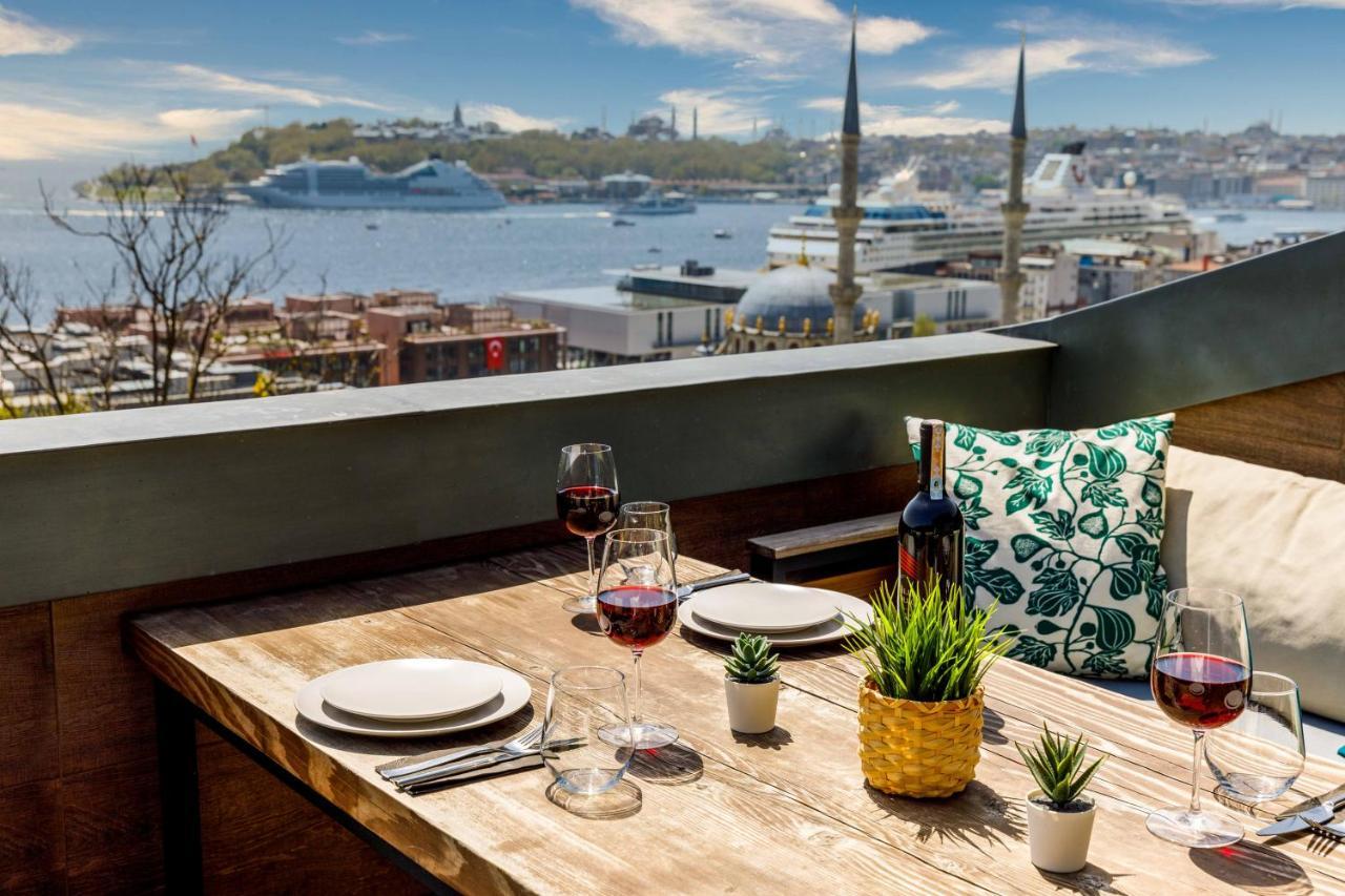 Monnas Bosphorus Lägenhet Istanbul Exteriör bild